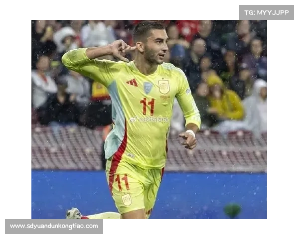 托雷斯绰号的由来与深度解析：从球场到文化符号的演变