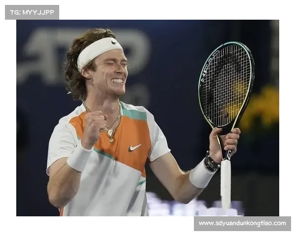 安德烈·鲁布列夫首度赢得ATP巡回赛土地赛事冠军实现职业生涯新突破